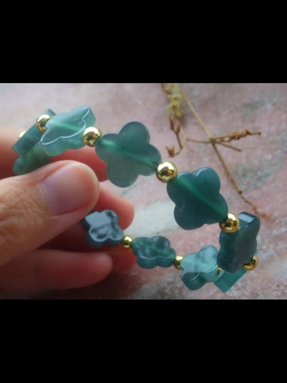 Elegant green clover jadeite jade bracelet 6inches 6.5 inches certificate